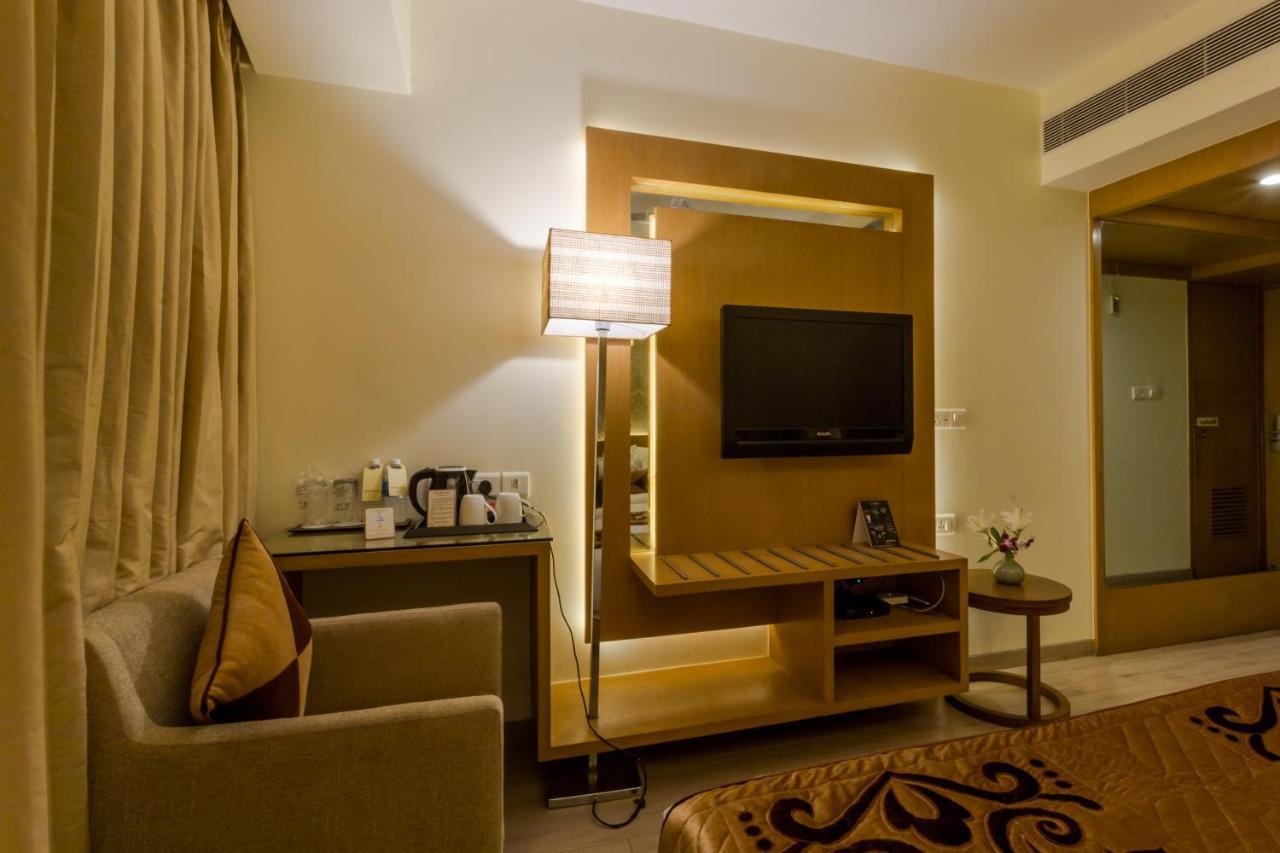 Hotel Salida Del Sol à Panaji Extérieur photo