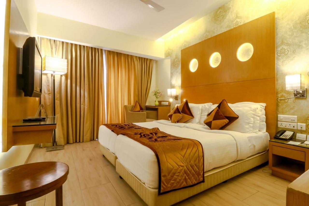 Hotel Salida Del Sol à Panaji Extérieur photo