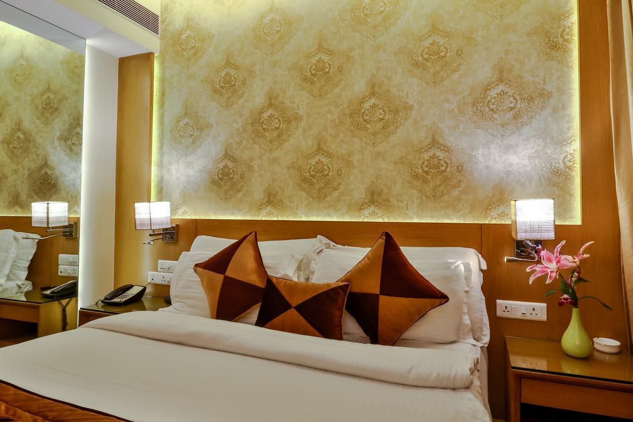 Hotel Salida Del Sol à Panaji Extérieur photo