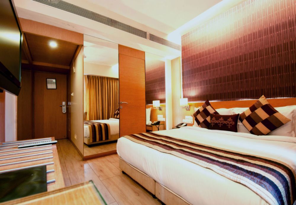 Hotel Salida Del Sol à Panaji Extérieur photo